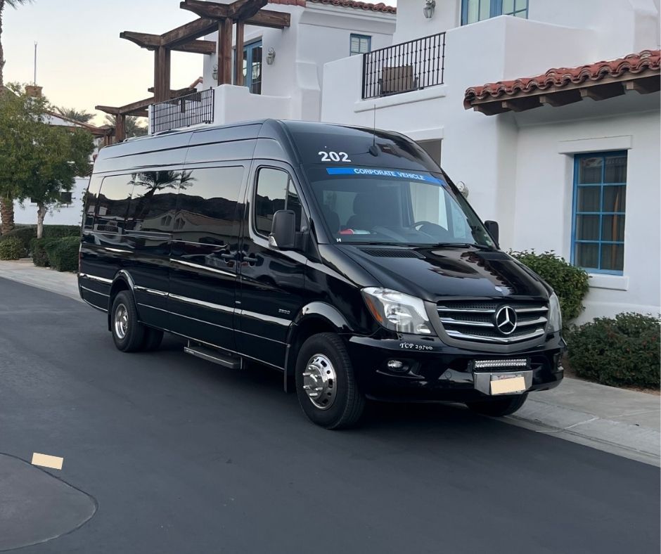 Corporate Travel Tips in Ontario, CA | The Perfect Limo