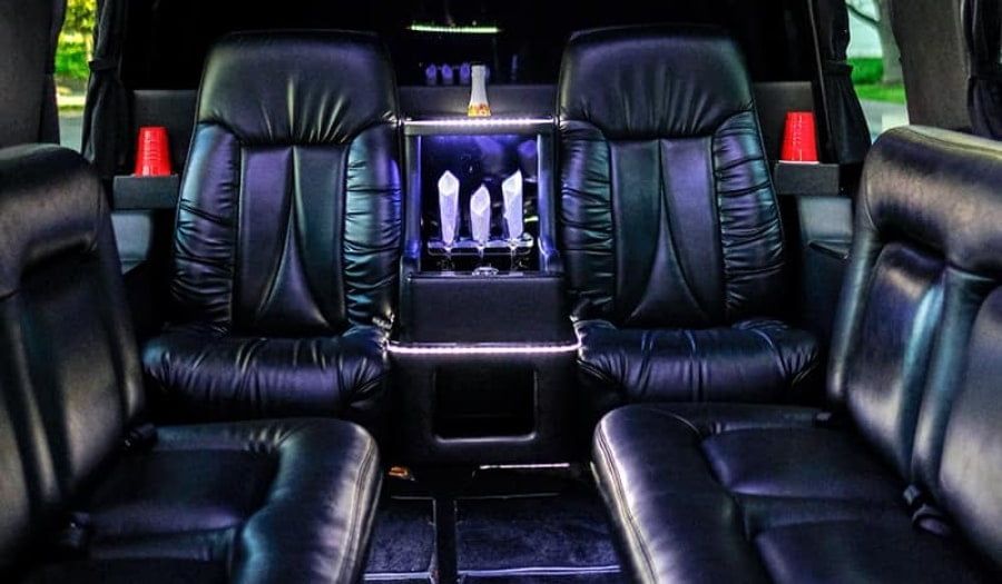 Black luxury mercedes benz sprinter interior min d18e3a99