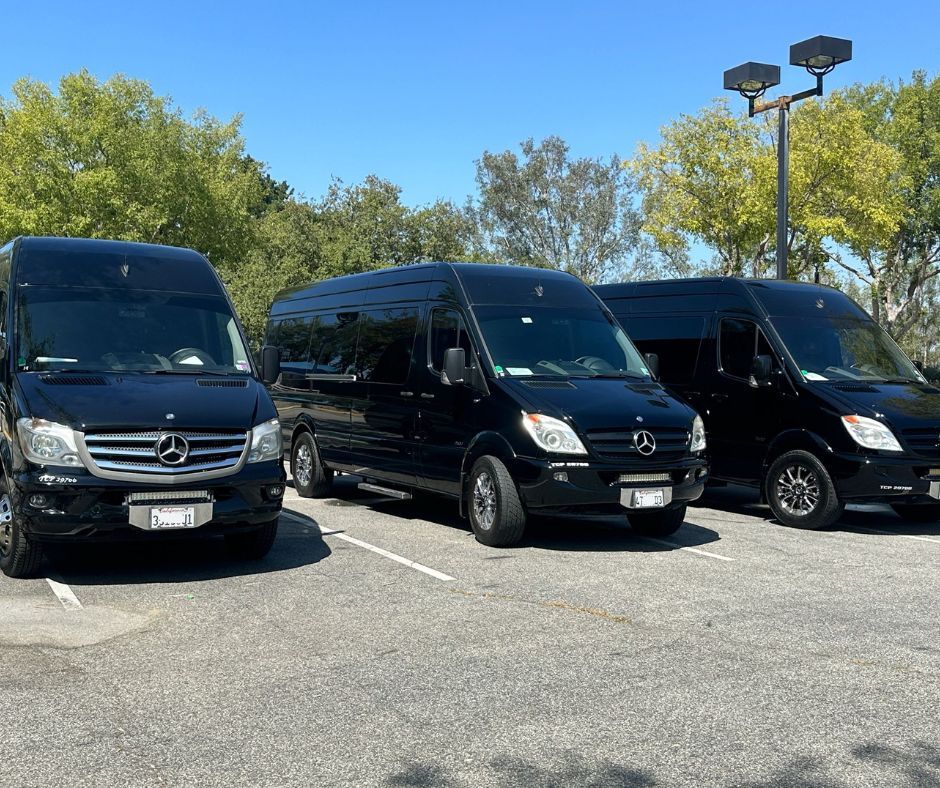 Corporate Limo Service in Corona CA for Executives