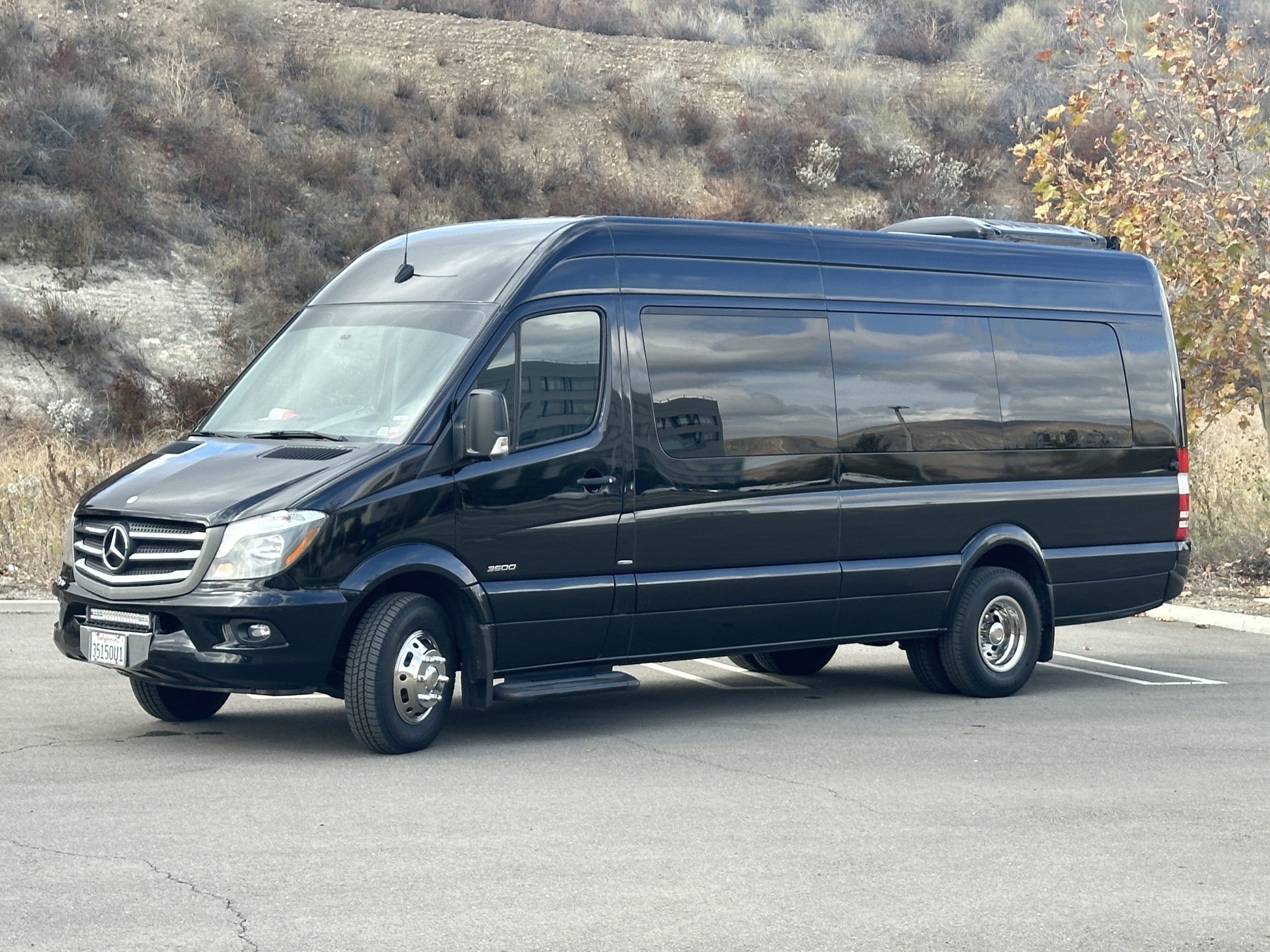 Temecula wine tours from Riverside, wine tasting tours Riverside CA, luxury wine tours Temecula, limo wine tour Riverside, private wine tasting Temecula