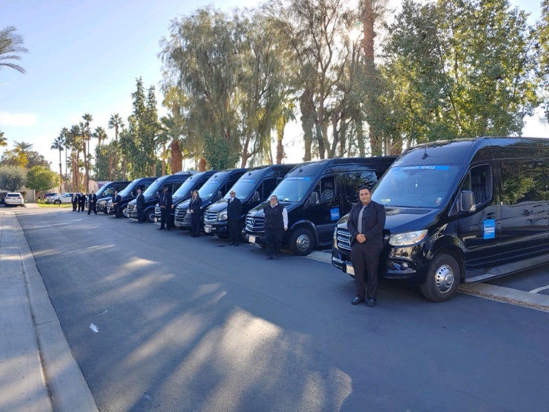 Business travel efficiency with corporate limo service