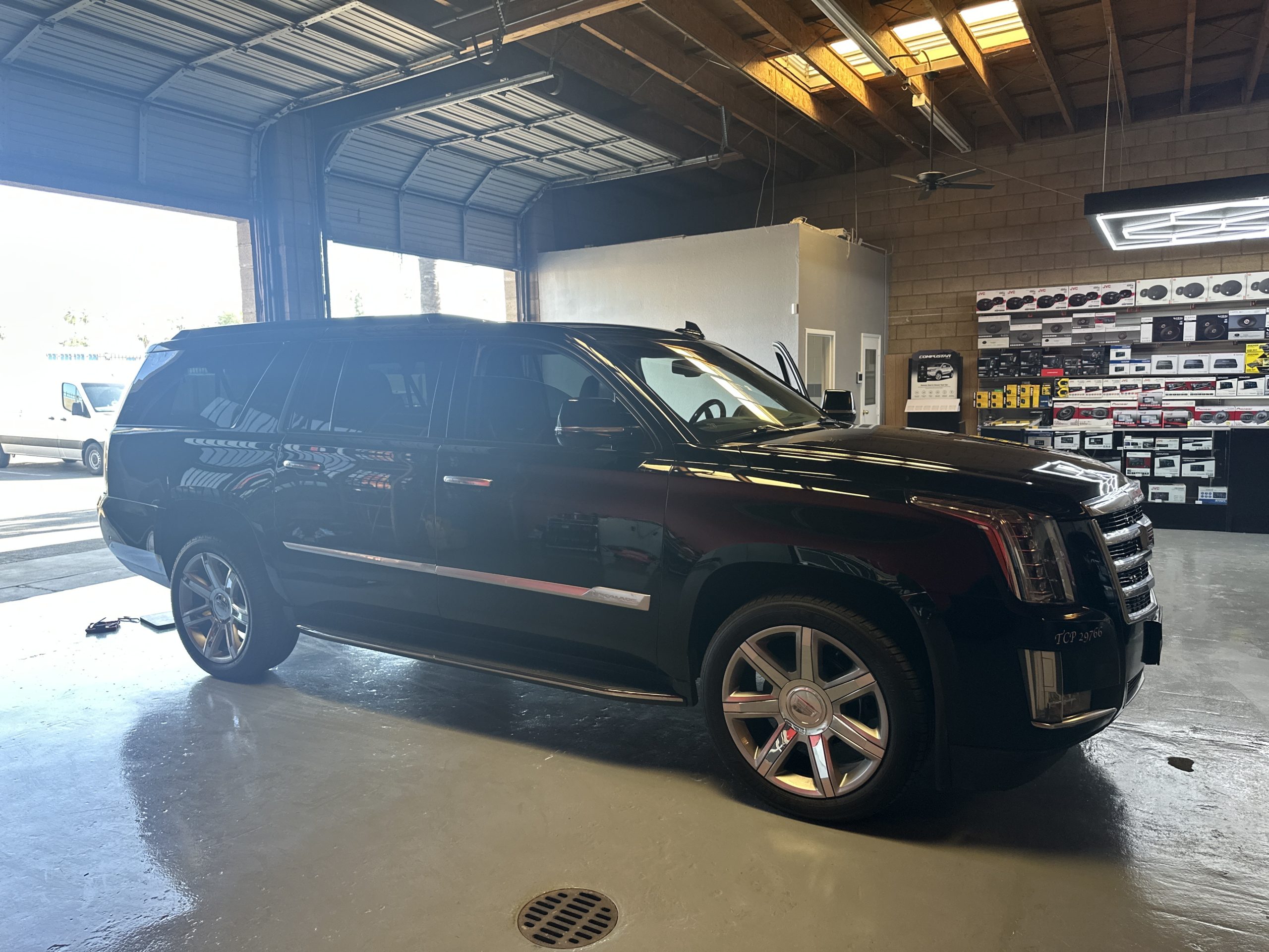 Business Travel Limo Advantages: 5 Key Benefits for Executive Travel